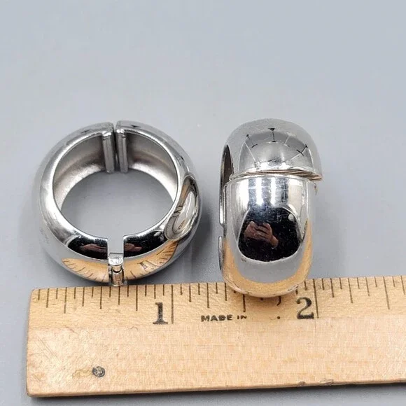 Vintage Napier Wide Hoops Clip on Earrings Signed 1.25 in - Picture 2 of 8